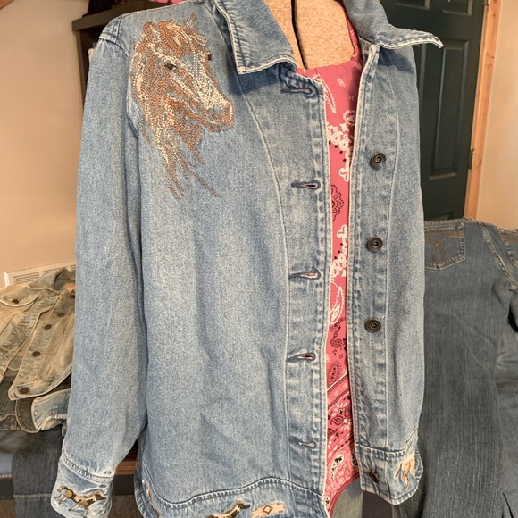 Vintage 90’s Embroidered Horse Jean Jacket - Picture 2 of 2